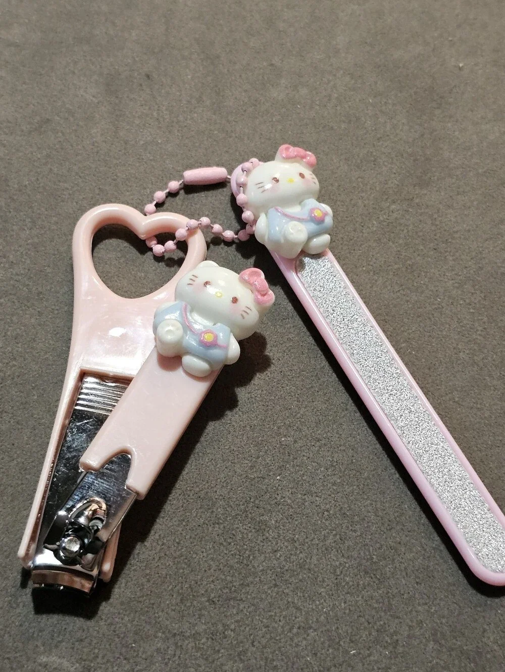 Ideal For Gift Teens - 8 Diff Cute Pink & White Vanity Accessory Set